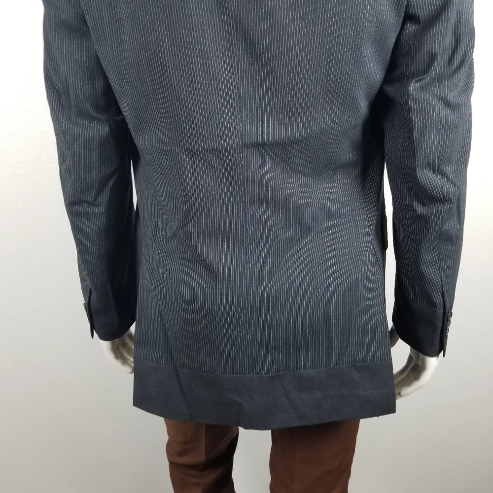 Cheap and Chic Moschino Oversized Three-Button Pinstripe Gray Blazer Size 40